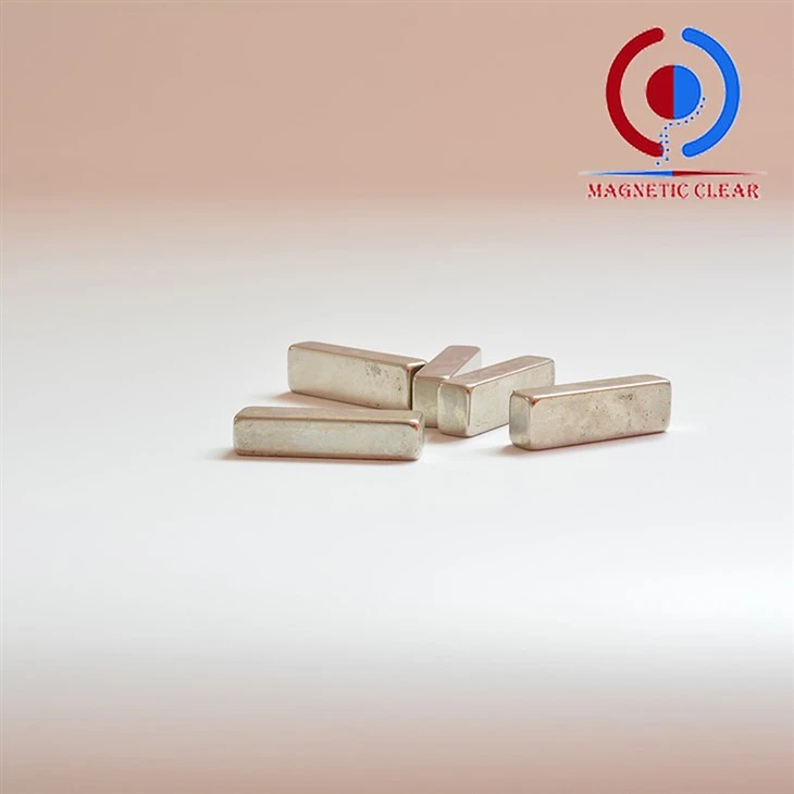 Neodym-Magnet-Nagellack